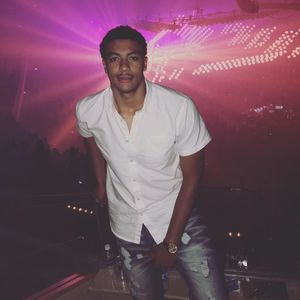 Meet your Posher, Bradley